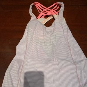 2-1 Lululemon bra and tank